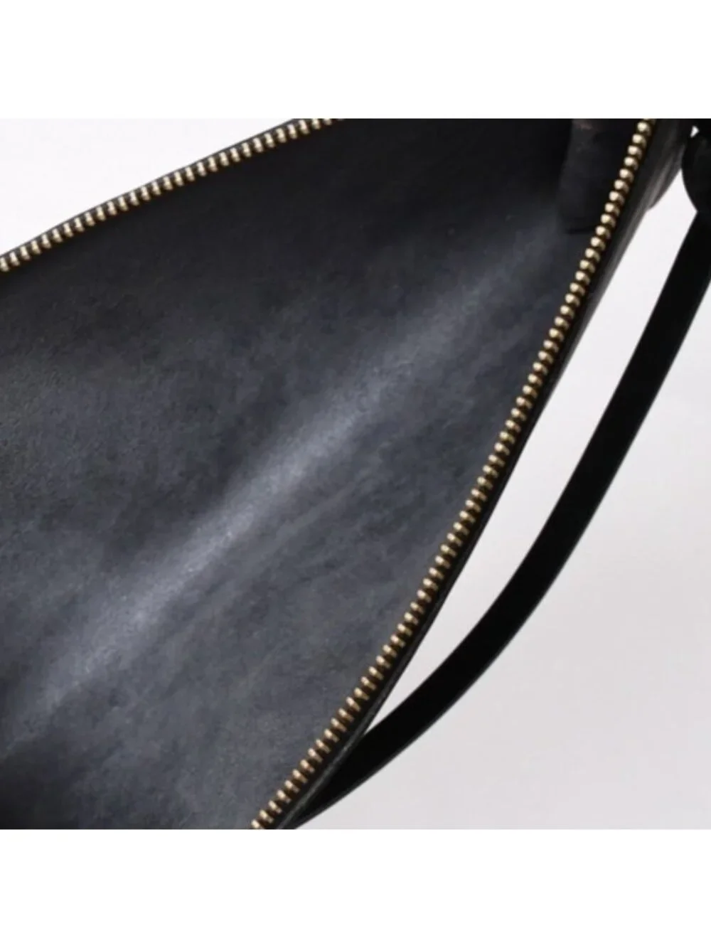 Louis Vuitton Pochette Accessoires Pouch Epi Black Gold